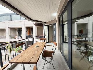 Modern living in central town - Stellenbosch - 3