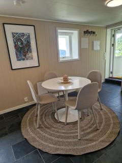 Cozy flat with lake view and 15 min from Bergen - 7