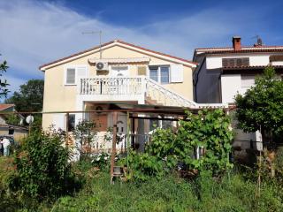 Apartment Ajsa - Valbandon - 0