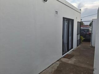 My Apartment is nice and private - Vosburg - 5