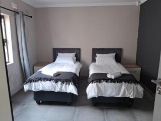 My Apartment is nice and private - 4