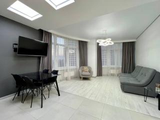 44-Pearl Minimalist Apartment - 8