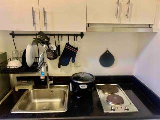 Cozy 1BR Jazz with Balcony, TRIDENT, Bel-air Makati CBD - Manila - 1