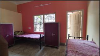 Laxmi Niwas, Twin Sharing Room Salt lake, 10mins from Sector 5 - kolkata - 3