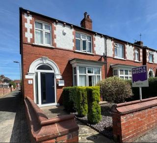 Wentworth Stay l 3BHK - Doncaster - 0