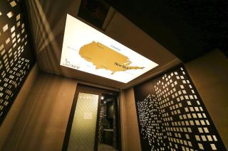 Yeongdeungpo Station New York Hotel - 8