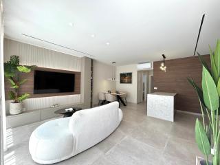 Apartment Petar with pool and sea view - 3