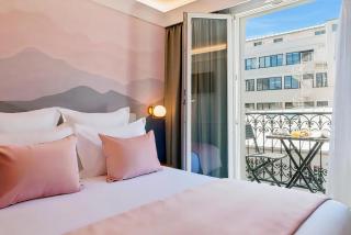 Hotel Oasis Unit OF Gross Inn Near IGI Airport - New Delhi - 9