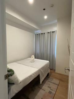 2BR Condo in Ecoland Minutes to SM City - Davao City - 6