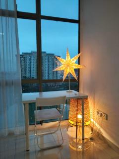 008 Palazio Apertment Sunset Lake View 2 Bedroom washer Netfix Wifi - Johor Bahru - 0