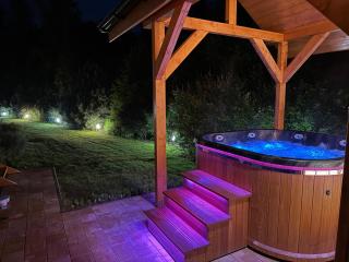Willa Bukówka Dom całoroczny w górach nad jeziorem z jacuzzi i sauną - Miszkowice - 6