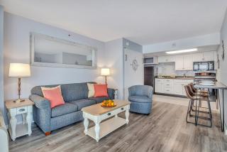 Escape to the Ocean, Oceanview Suite! C671 - Myrtle Beach - 0