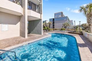 Escape to the Ocean, Oceanview Suite! C671 - Myrtle Beach - 8