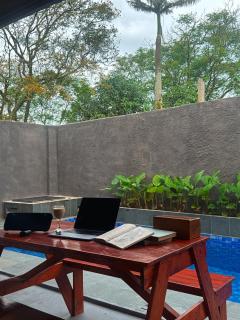 The Nawasena Villa Medan with Private Pool Escape - Sunggal - 7