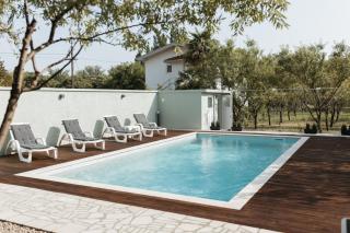 Almond Buna PoolHouse - Mostar - 5