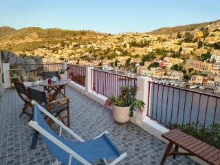 Lirenou Scala Vista - Symi - 6
