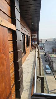 Arsh Hotel & Restaurant - 4