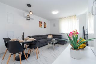 Apartment Cvit - Trogir - 0