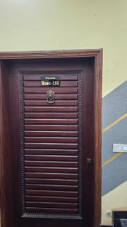 Arsh Hotel & Restaurant - 1