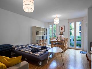 seeglueck UFERTRAUM - Stilvolle Ferienwohnung direkt am Seerhein mit Parkplatz in zentraler Lage von Konstanz - Konstanz - 4