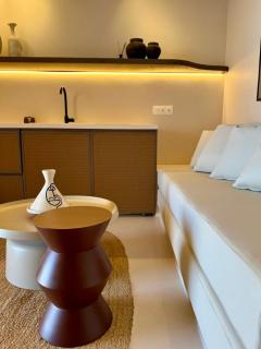Conte Mykonos II - 8