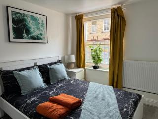 1 Bedroom Stunning Apartment In Bricklane - London - 8