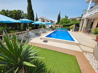 Apartment mit Balkon- gemeinsame Pool und Terrasse - Novi Vinodolski - 8