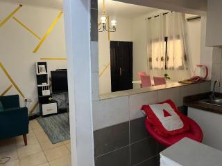 Chez services Meublé -votre Studio Costy à Douala bonamousadi - Douala - 4
