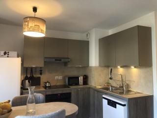 Appartement T2 45m2 1 chambre parking terrasse - Aix-les-Bains - 4