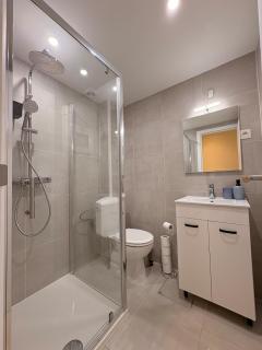 Comfortable studio 10 min from Midi Station and 15 min from Brussels center - Bruxelles - 9
