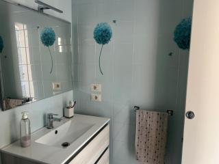 twins home - 9