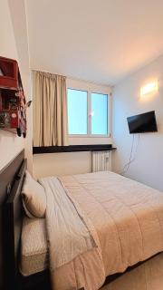 Modern and cozy apt in Darsena area - Milan - 8