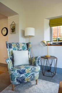 Luxury Cottage in Idyllic Cotswold Village nr Bath - Biddlestone - 1