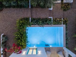 Majo Suites Hotel - Agia Anna Naxos - 0