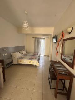Spiros & Maria Hotel - Agios Stefanos - 4
