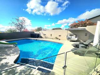 Guest Suite in Duffy with Pool View - Weston Creek - 2