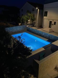 Palada House with a Private Pool - Marina - 8