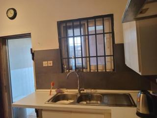 Travellers Ensuites, La Beach Hub - 4