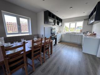 Luxury Home by the Sea - Bunbeg - 0
