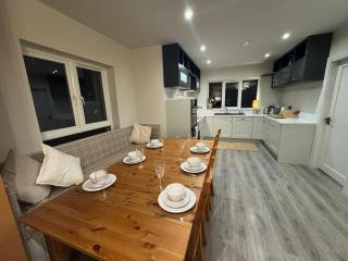 Luxury Home by the Sea - Bunbeg - 7