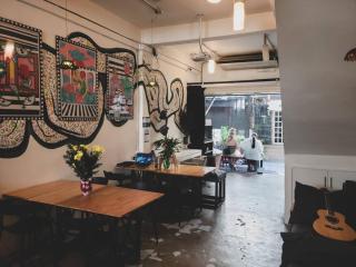 HOLY SHEET Hostel - Bangkok - 6
