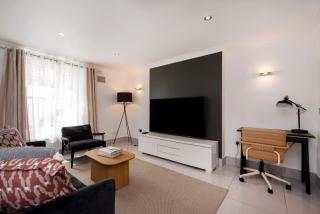 Kensington 2 bed with Garden - London - 5
