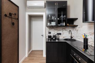 Sir John's Apartments - 5