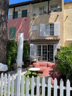 Maison du Bonheur Newly renovated house, private garden and 12x4m mooring - Port Grimaud - 4