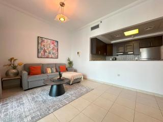 Stylish 1BR Apt with Canal Views - 7