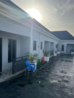 Luxury Self Contain Apartment, City College Karu Abuja - - 7