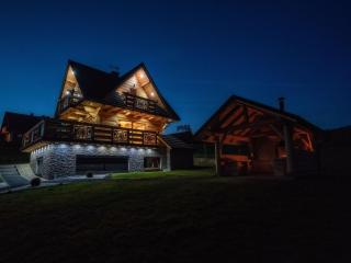 Villa in Nowy Targ with Mountain Views & Pool - Nowy Targ - 5