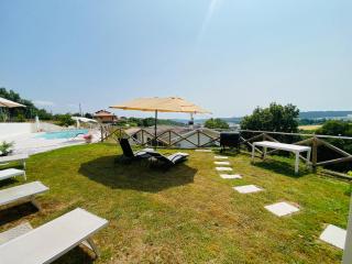 Villa Poggio Ulivo Pool-Apartments - Rivoli Veronese - 1