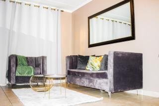 Beautiful Apartment in Fourways with Pool and Wi-Fi - 0