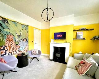 Wild Springs - Centraly Located House With Free Parking - Wetherby - 0
